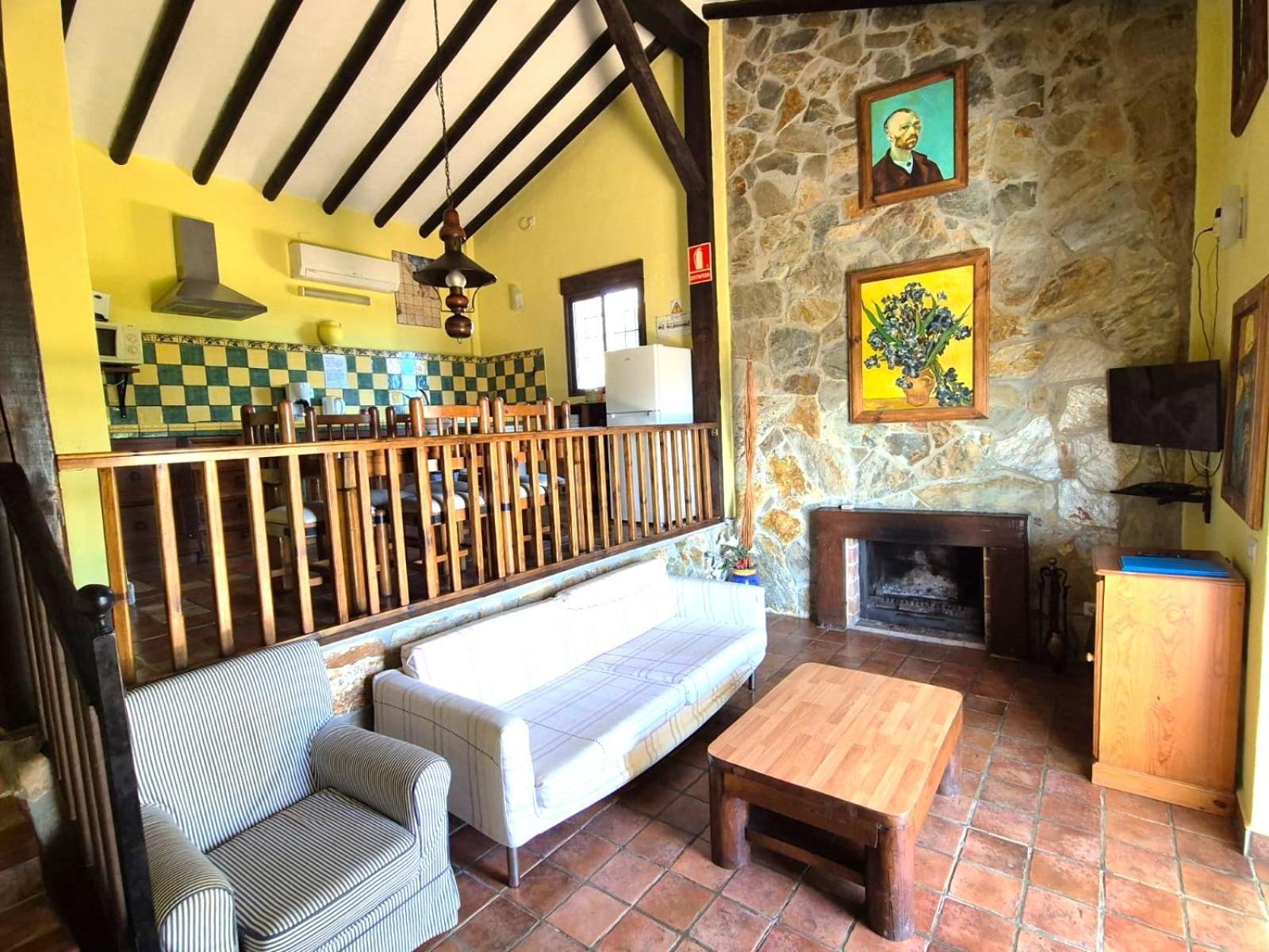 Rural Cottage, With Pool & Optional Private 6 Guests Jacuzzi Tolox Luaran gambar